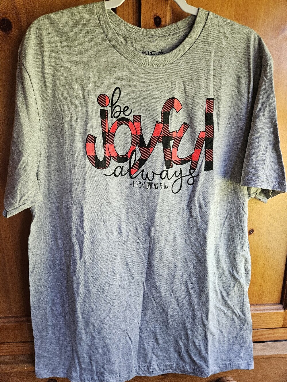 NWOT Be Joyful Always Womens' Gray Tee with Red Plaid Graphic Size XL